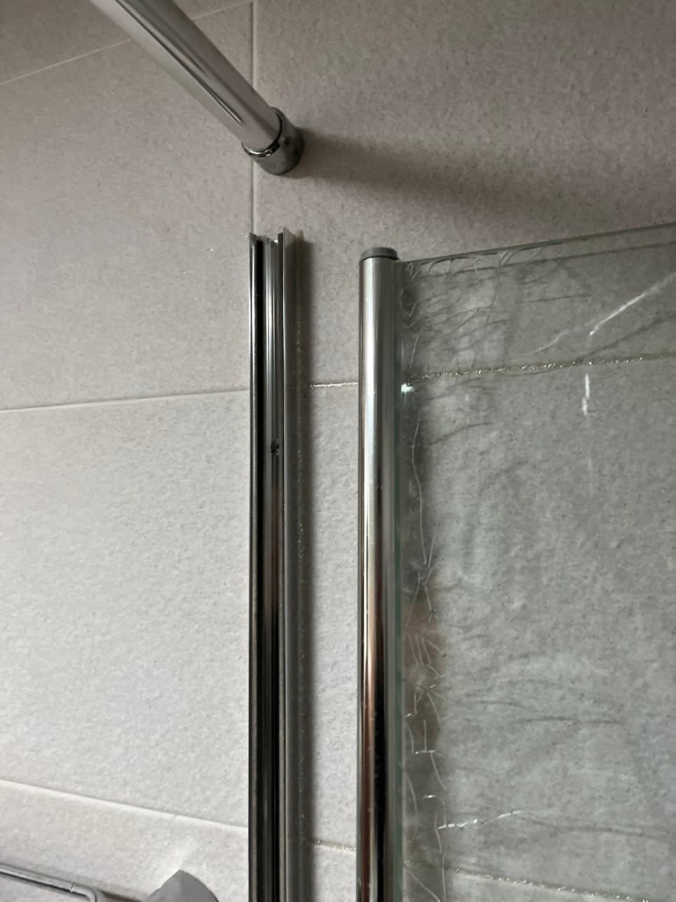김포 파손 유리부스 해체 완성 사진 2