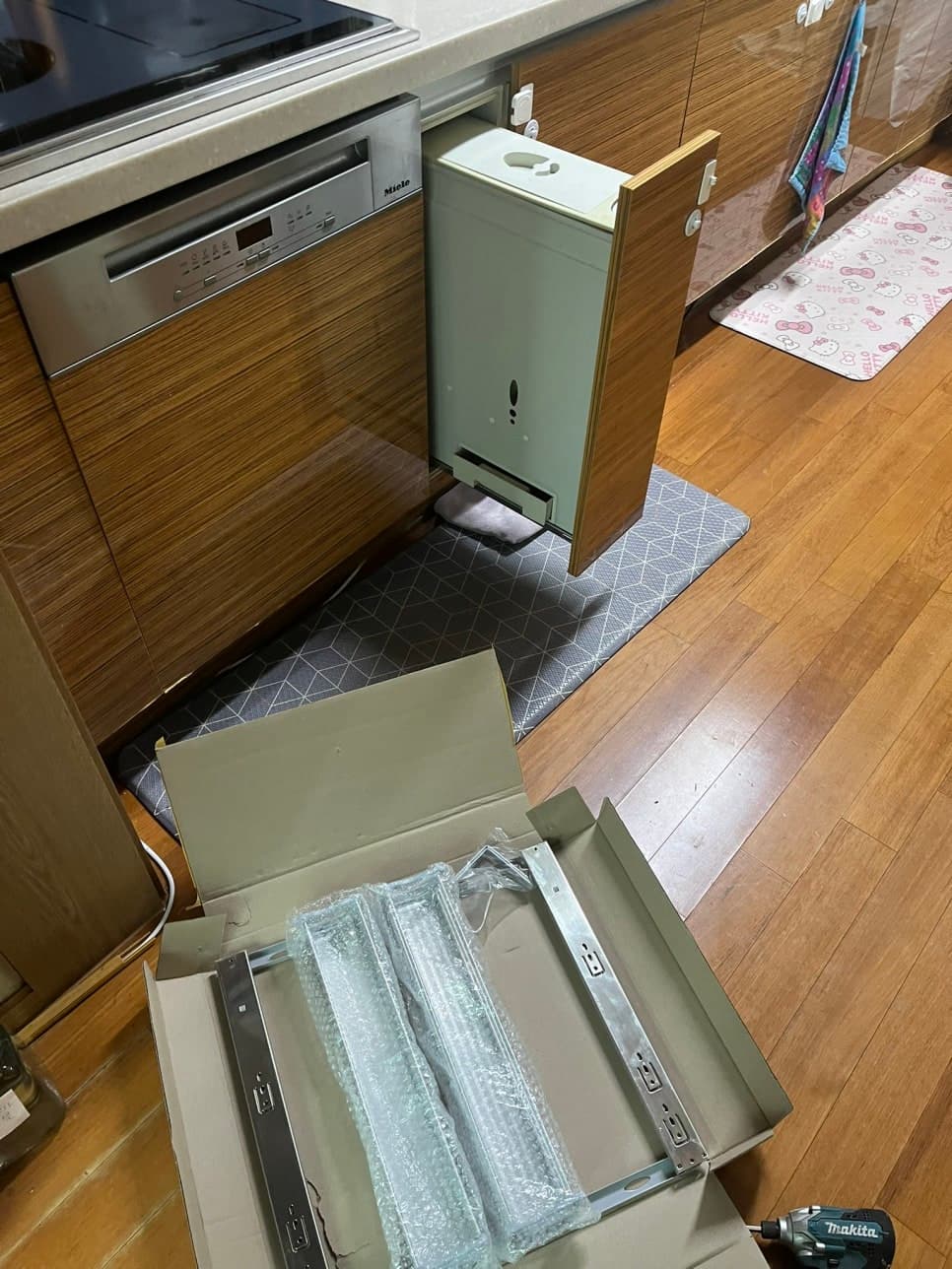 잠실 수납장 레일 교체 완성 사진 3